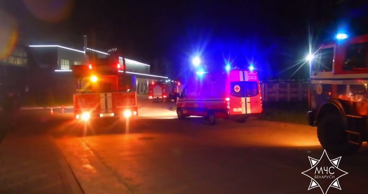 Ночной пожар произошел на предприятии в Могилеве