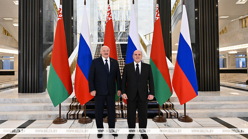 Лукашенко: «Беларусь в сотрудничестве с Россией выполняет и перевыполняет свои обязательства»