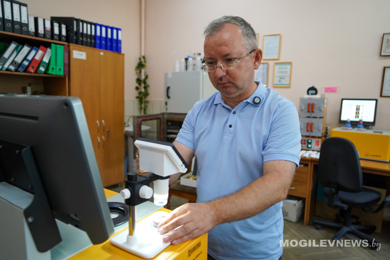 ИИ против сорняков и нейросети для семян. Как в Беларуси меняют сельское хозяйство. Фото