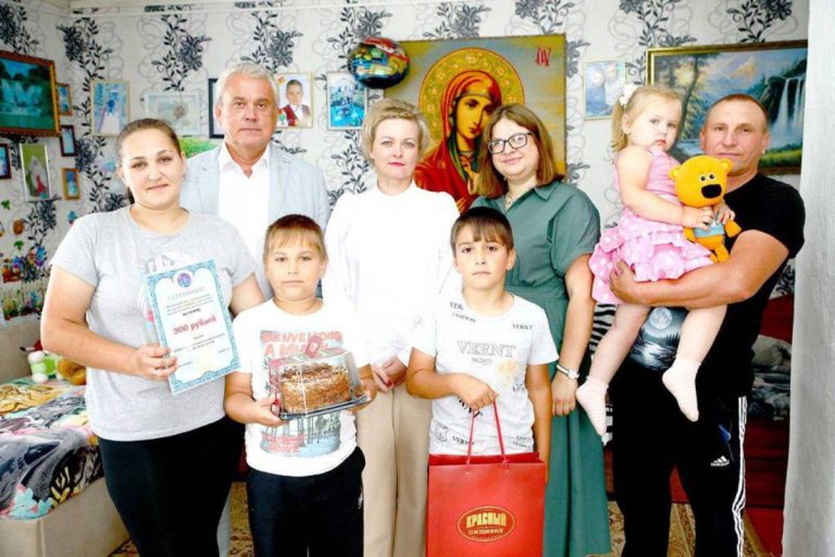 Профсоюзы помогли многодетным семьям Могилевщины собрать детей в школу
