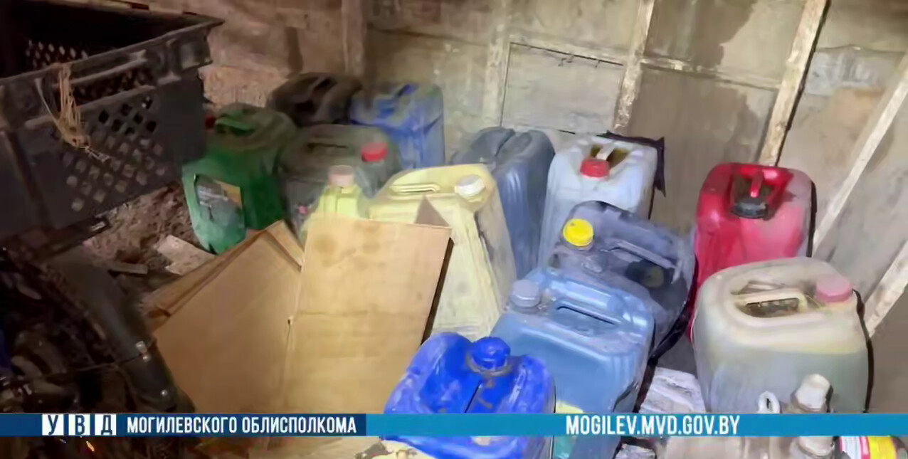 В Горецком районе изъяли более 1,4 тысячи литров окрашенного дизтоплива