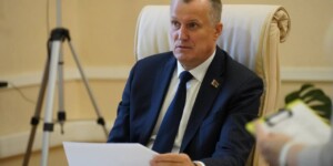 Вопросы землепользования рассмотрели на личном приеме Анатолия Исаченко