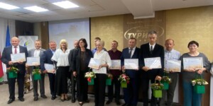 Педагогов, внесших вклад в уборочную кампанию — 2026, чествовали в Могилеве