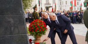 Митинг-реквием в память о жертвах оккупации, посвященный Дню народного единства, прошел в Могилеве. Фото