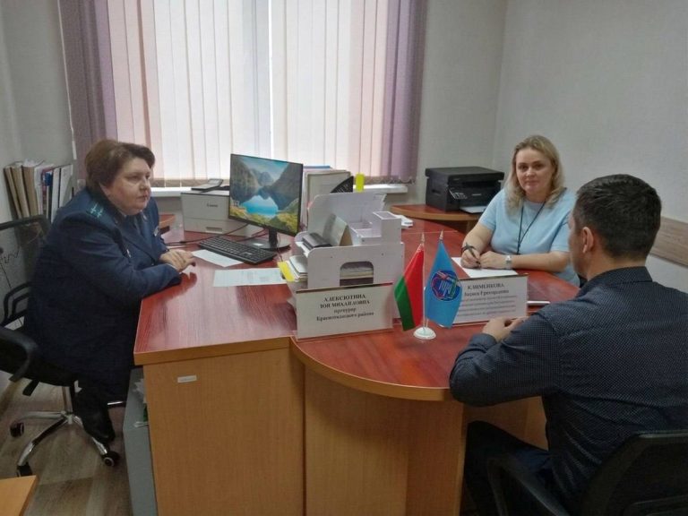 Итоги правового приема подвели профсоюзы