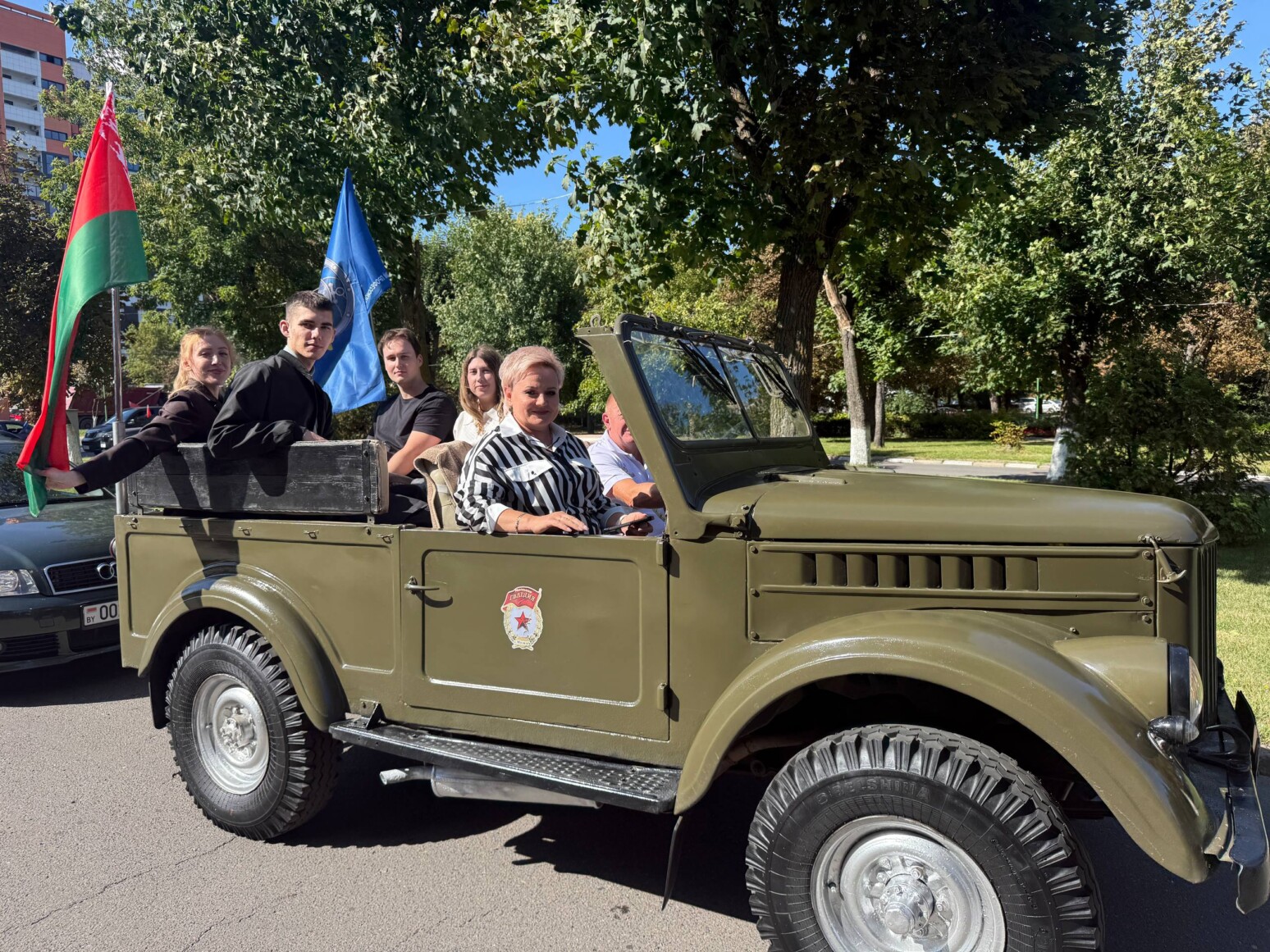 Накануне Дня народного единства молодежь Могилева проехала маршрутом памяти