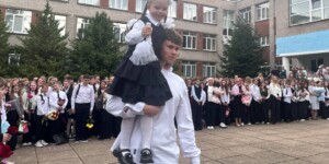 Праздничное мероприятие, посвященное Дню знаний, прошло в средней школе № 33 г. Могилева