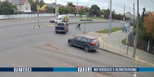 В Могилеве Toyota сбила велосипедиста на регулируемом переходе