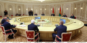 Лукашенко ставит задачу во что бы то ни стало преодолеть планку в $1 млрд в торговле с Брянской областью