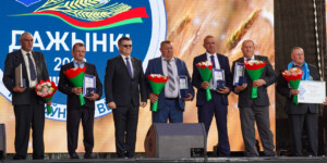 Праздник урожая и заслуженных наград: Федерация профсоюзов чествовала аграриев на «Дажынках-2026». Фото