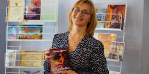 Паэзія, што кранае сэрца: сустрэча з паэткай з Касцюковічаў прайшла ў Магілёве. Фота