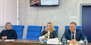 «Для белорусов семья — главная традиционная ценность»: единый день информирования прошел на Могилевском автомобильном заводе имени С.М. Кирова