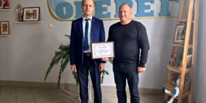 Облорганизация отраслевого профсоюза поздравила социальный пансионат «Оберег» с Днем пожилых людей