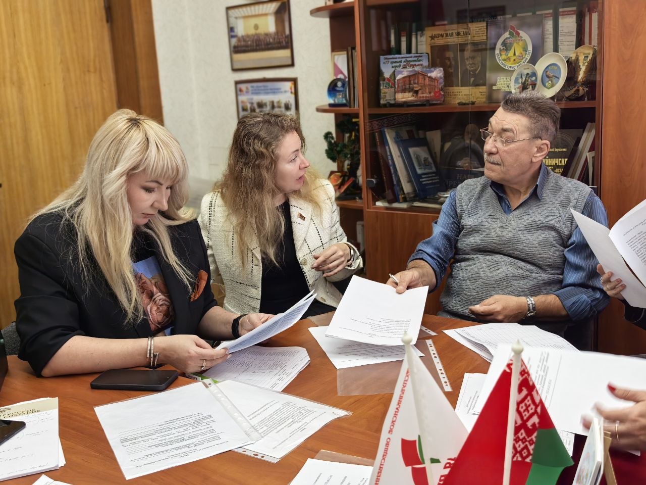 В рисунках, фотографиях и эссе — благодарность самым близким: итоги конкурса «Белой Руси»