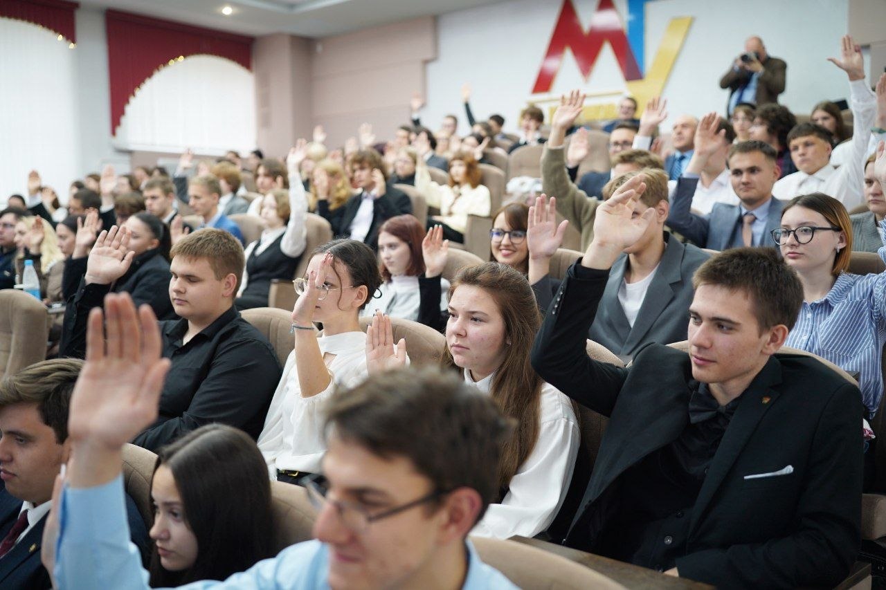 В МГУ имени А.А. Кулешова приняли резолюцию Молодежного форума Союзного государства «Память. Выбор. Ответственность». Фото