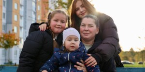 День матери: как совмещать службу и воспитание четверых детей