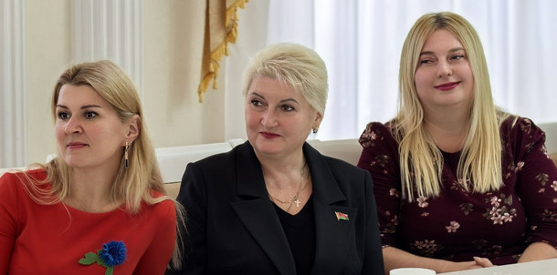  «Женщина. Семья. Общество: формула баланса»: диалоговая площадка, организованная союзом женщин