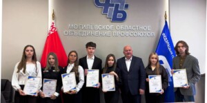 7 лучших учащихся медколледжей Могилевской области отмечены персональными стипендиями
